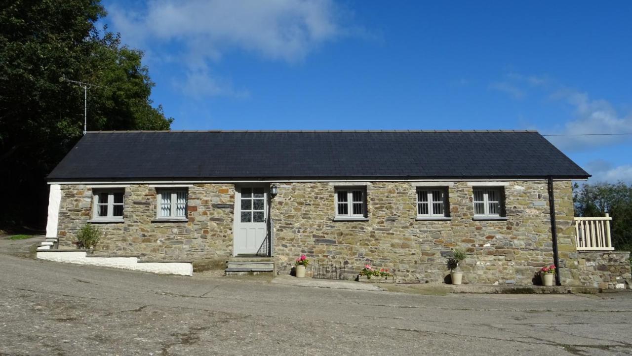 Wild Coastal Retreat At Troed Y Rhiw Aberporth, West Wales 빌라 외부 사진