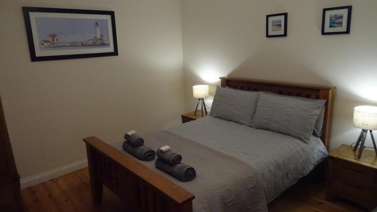 Wild Coastal Retreat At Troed Y Rhiw Aberporth, West Wales 빌라 외부 사진