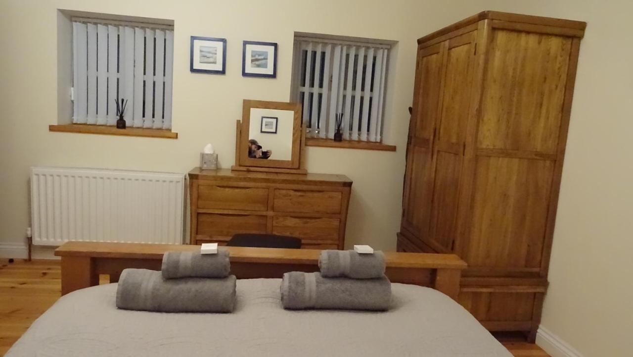 Wild Coastal Retreat At Troed Y Rhiw Aberporth, West Wales 빌라 외부 사진